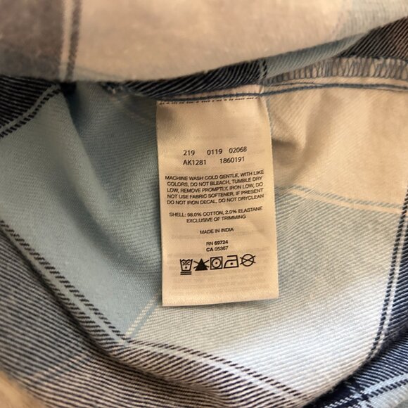 Columbia Flannel Button Up Shirt Women's Size L - Picture 6 of 6